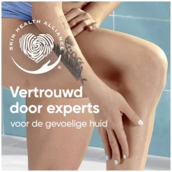 Heren Gillette Venus Deluxe Smooth Sensitive Rose Gold Scheersysteem 5 Blades