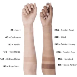 L'Oréal Paris Infaillible 24H Fresh Wear Foundation in a Powder