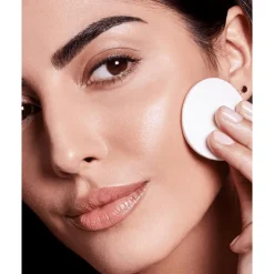 Max Factor Miracle Touch Compact Foundation
