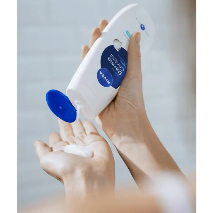 NIVEA Derma Control Defend Douchecrème 250 ML