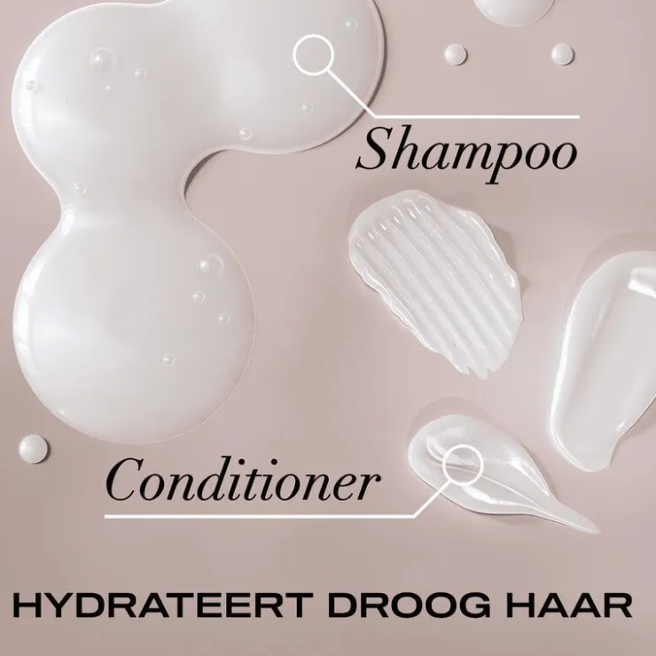 OGX Nourishing Coconut Milk Shampoo 385 ML