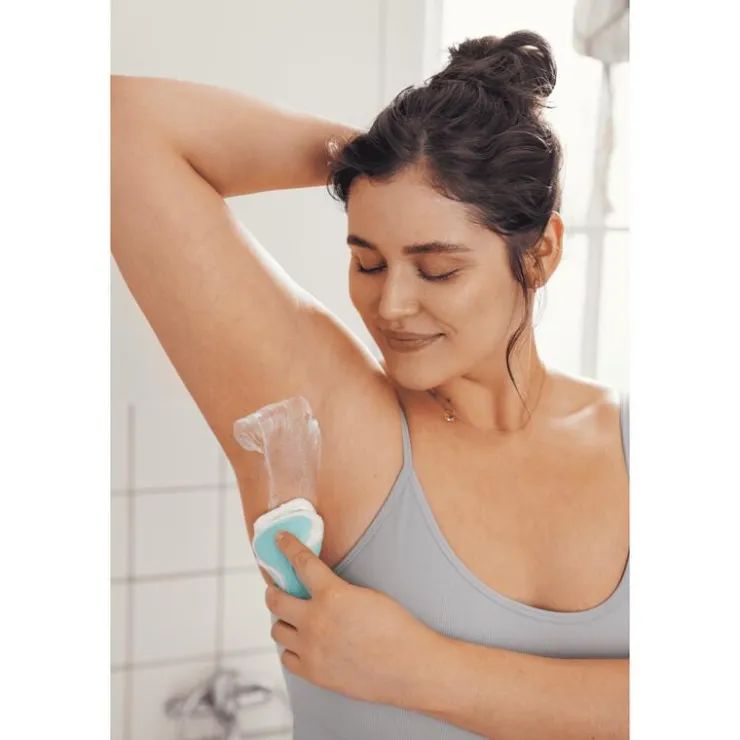Heren Wilkinson Sword Intuition Sensitive Care Scheerapparaat 1+1 gratis navulmesje